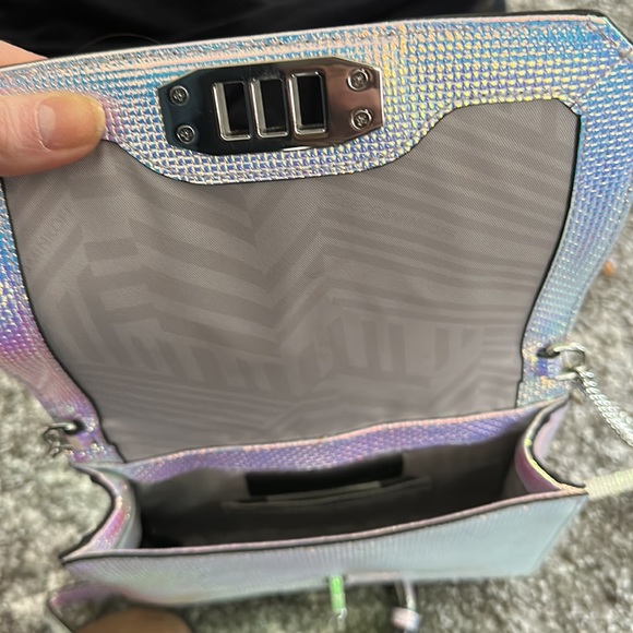 💯 authentic! Rebecca Minkoff bag - Picture 5 of 5